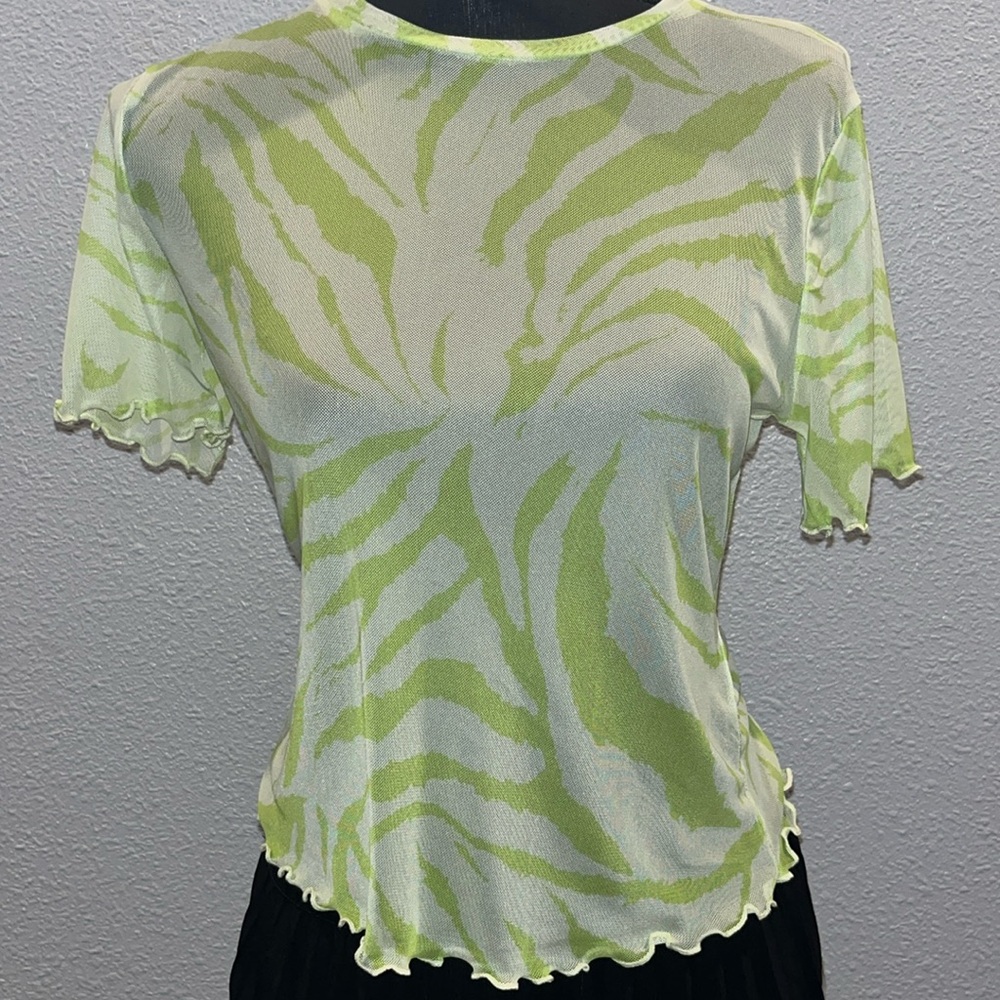 Bar lll see-through size medium